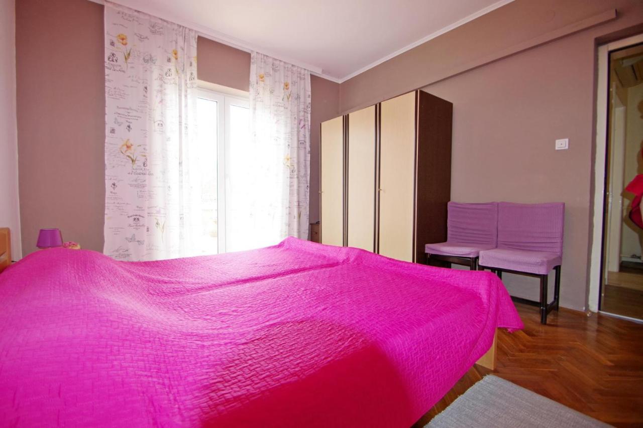 Apartment Suzi Valdebek Pula Exteriör bild